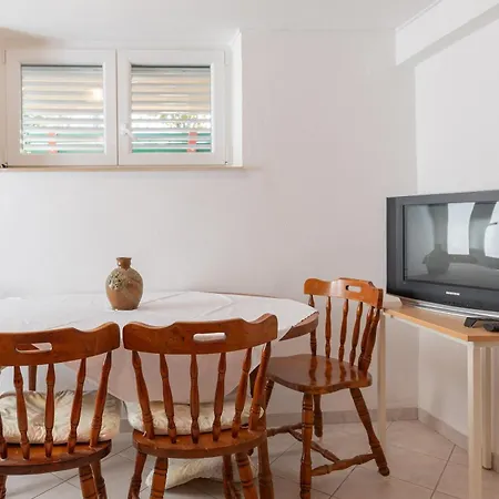 公寓 Tinka, No 1 斯塔利格拉德-帕克利尼卡